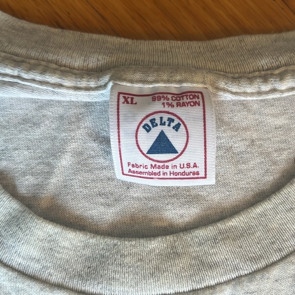 Vintage Chicago Bulls Tshirt - Picture 3 of 6